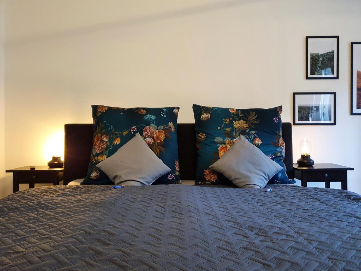 Zentral In Coburg: Exklusive Stadtwohnung - Ideal Fuer Gruppen Экстерьер фото